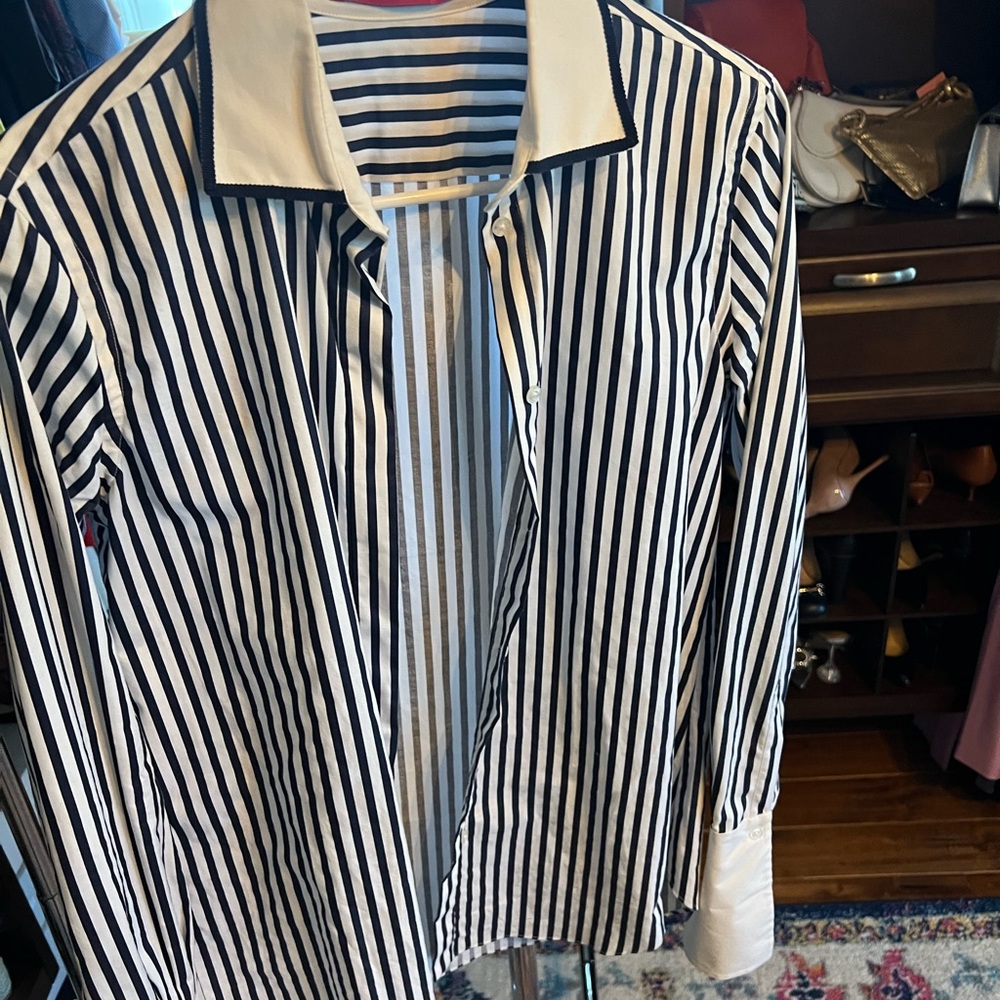 Carolina Herrara, button down blouse